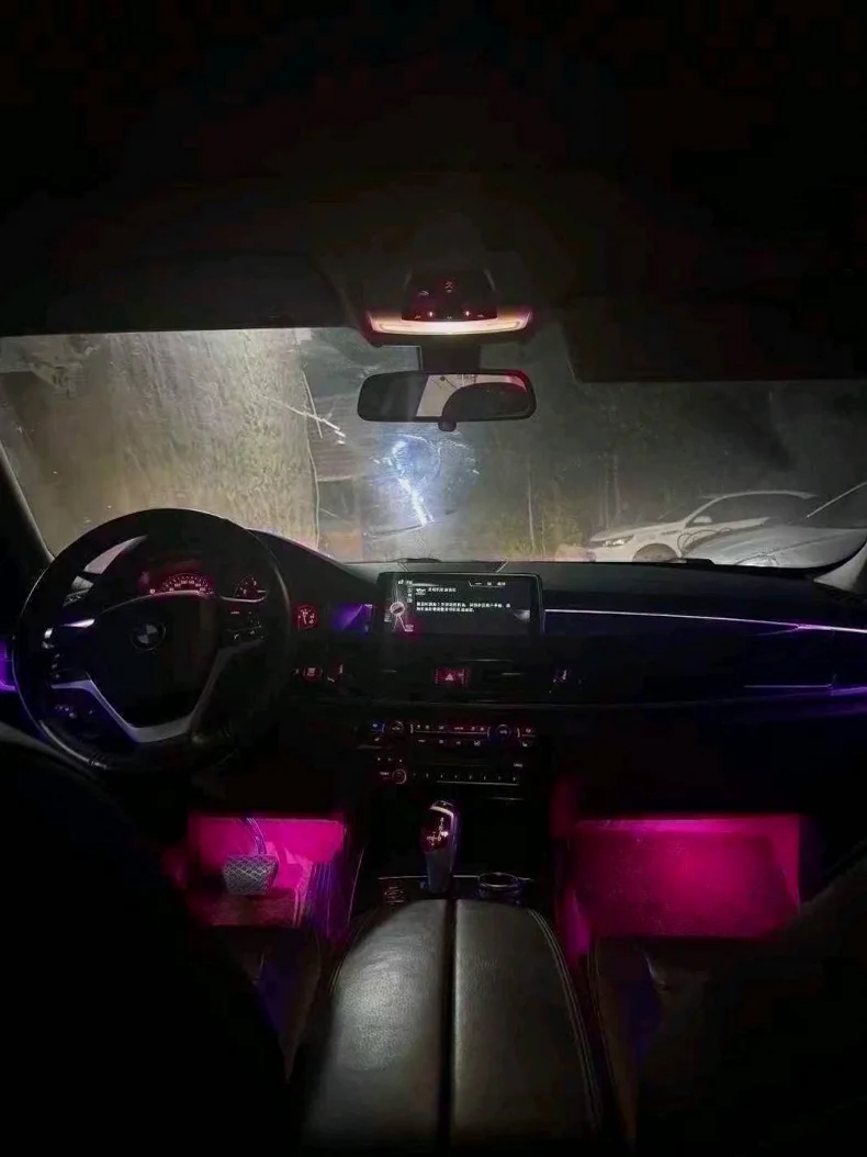 宝马X5 后面外观二