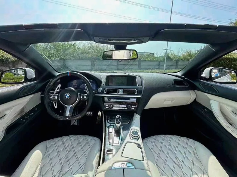 宝马6系 后面外观一