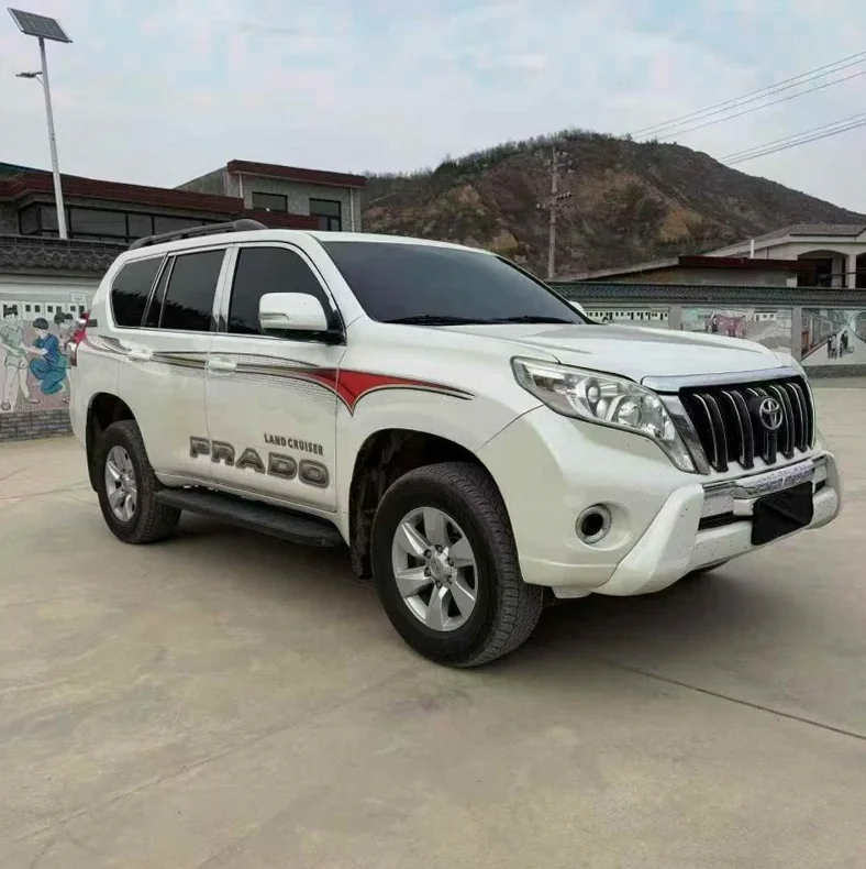 丰田普拉多 正面外观三