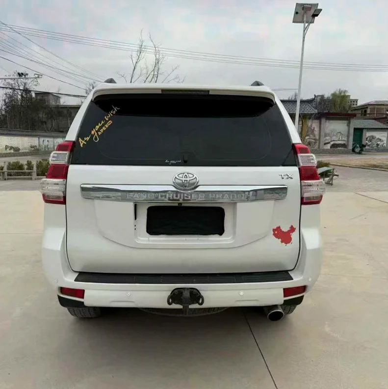 丰田普拉多 驾驶室