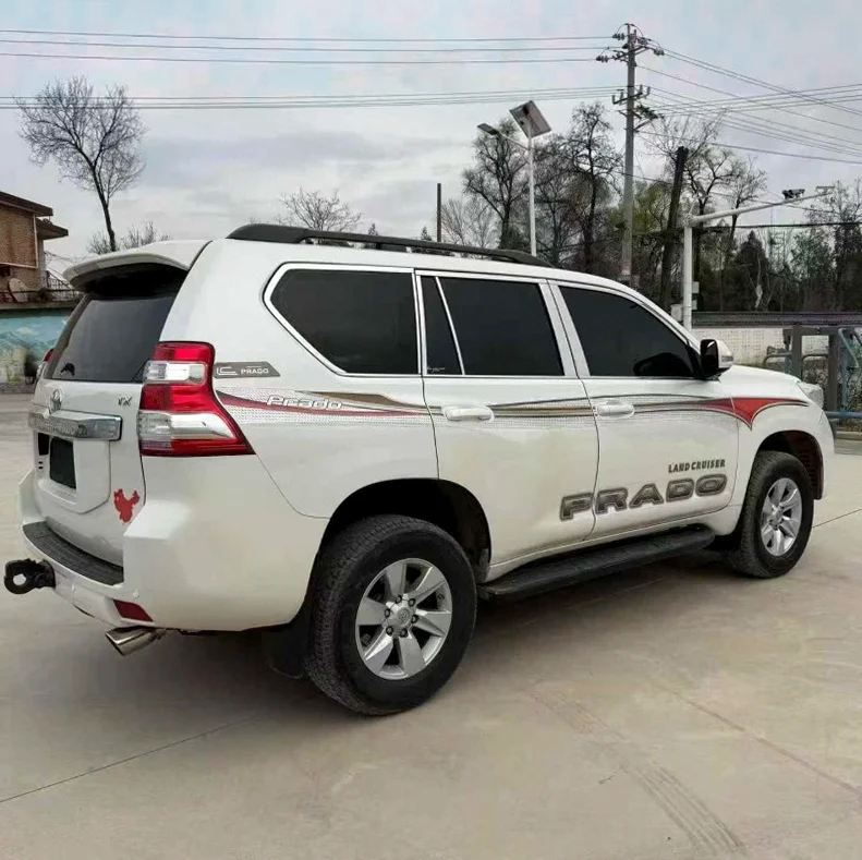 丰田普拉多 内饰后排