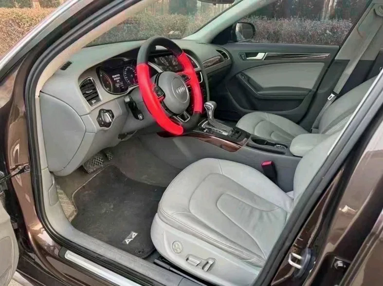 奥迪A4L 后面外观三