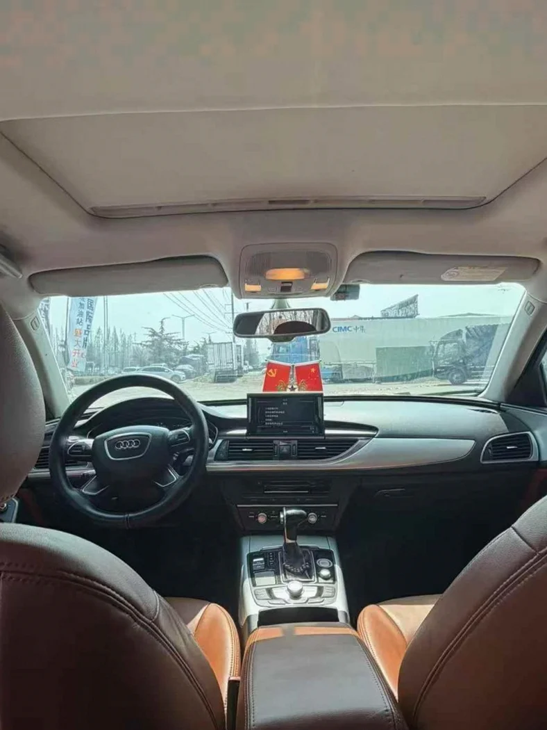 奥迪A6L 后面外观三