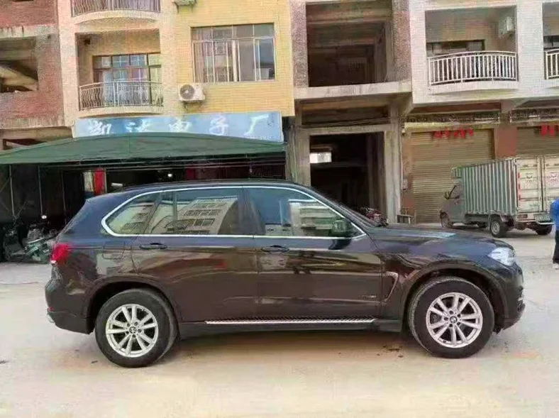 宝马X5 正面外观二