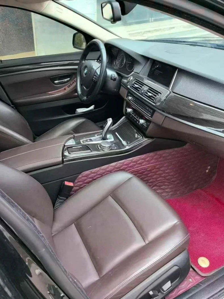 宝马5系 后面外观三