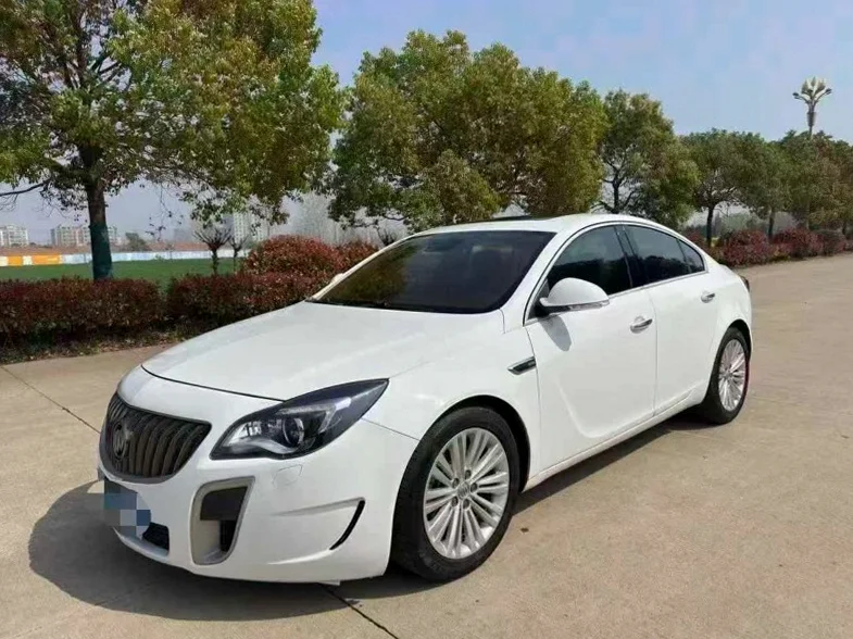 别克君威 正面外观二