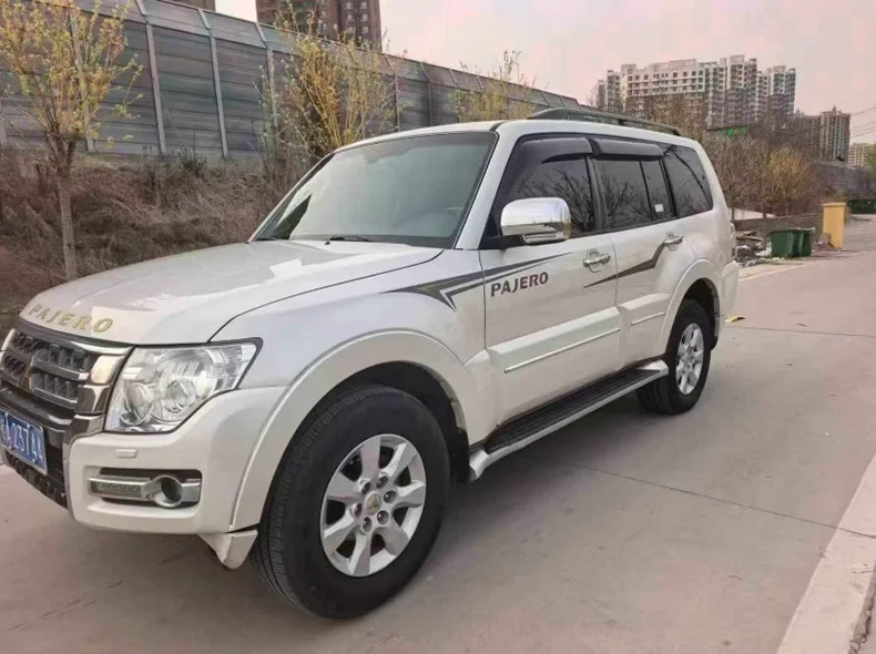 三菱帕杰罗 正面外观二