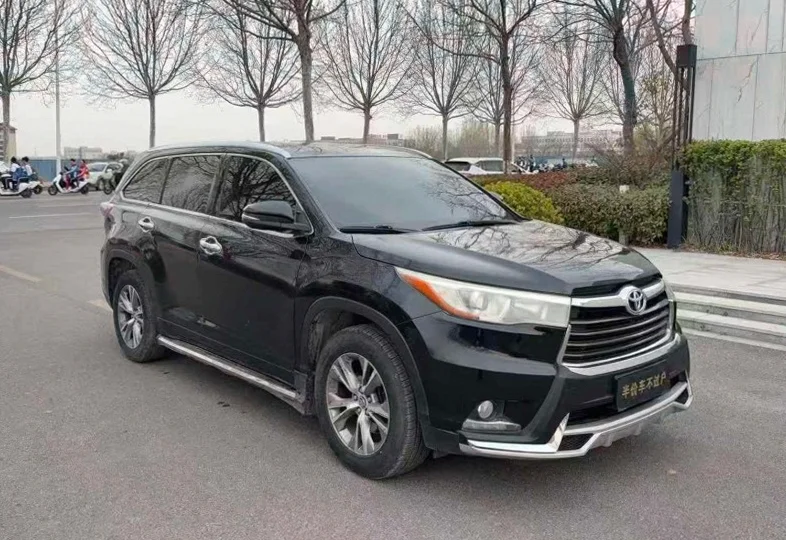 丰田汉兰达 正面外观二