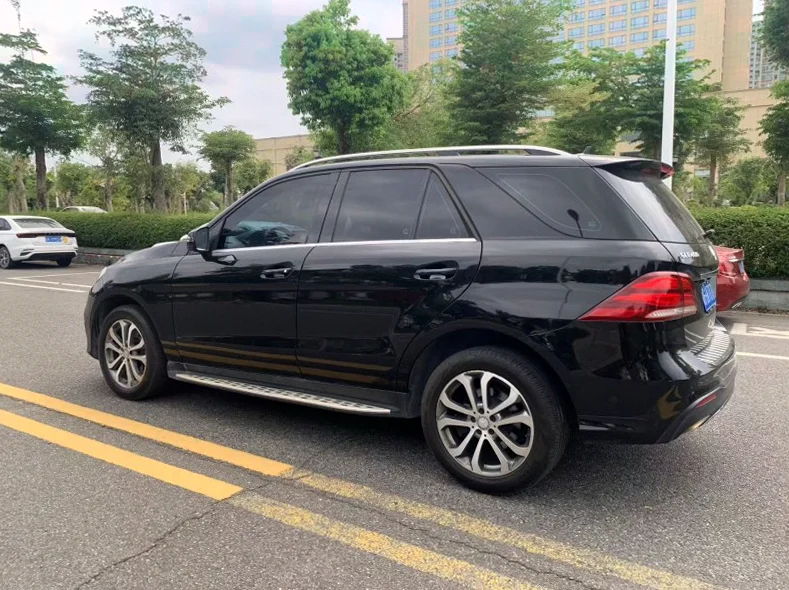 奔驰GLE 内饰前排