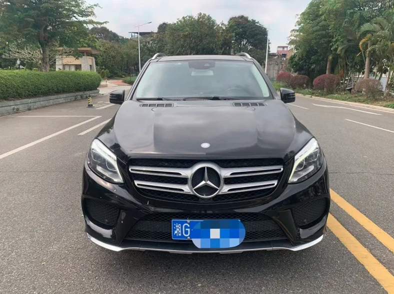 16年奔驰GLE320高配3.0T四驱动感型V6