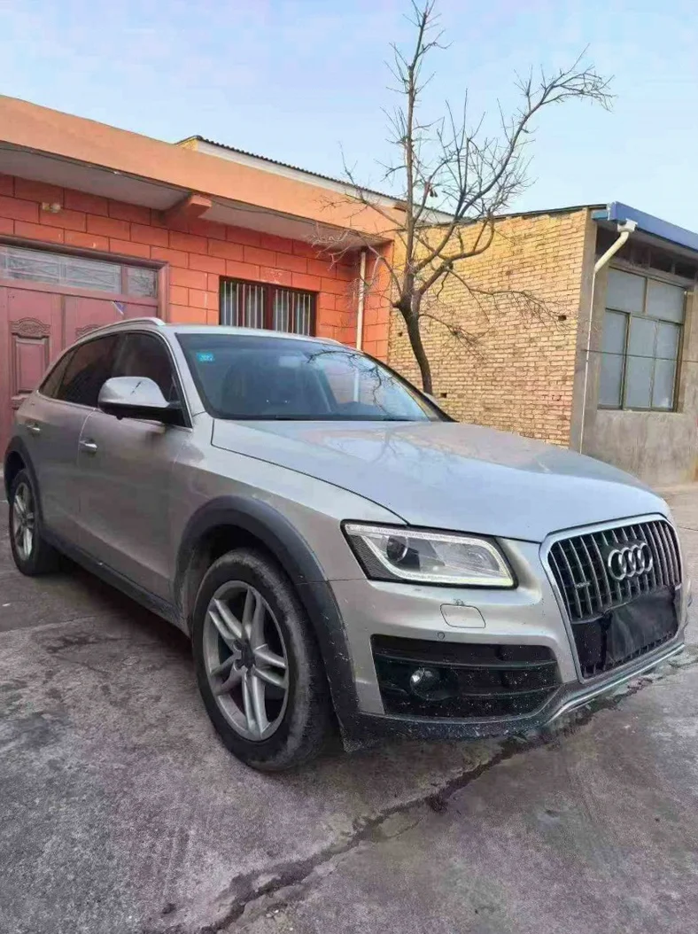 奥迪Q5 正面外观三