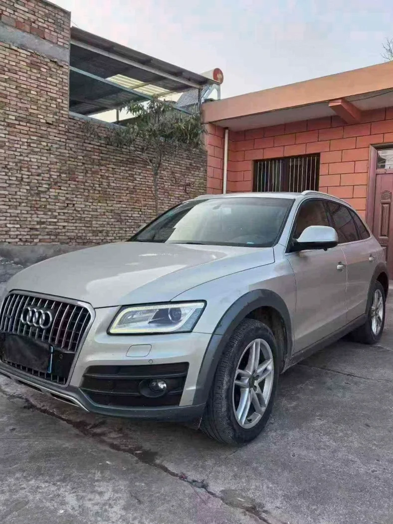 奥迪Q5 正面外观二