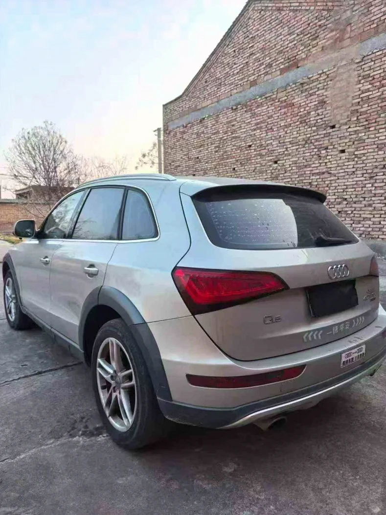 奥迪Q5 内饰后排