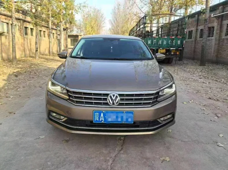 17年大众帕萨特330TSI自动顶配