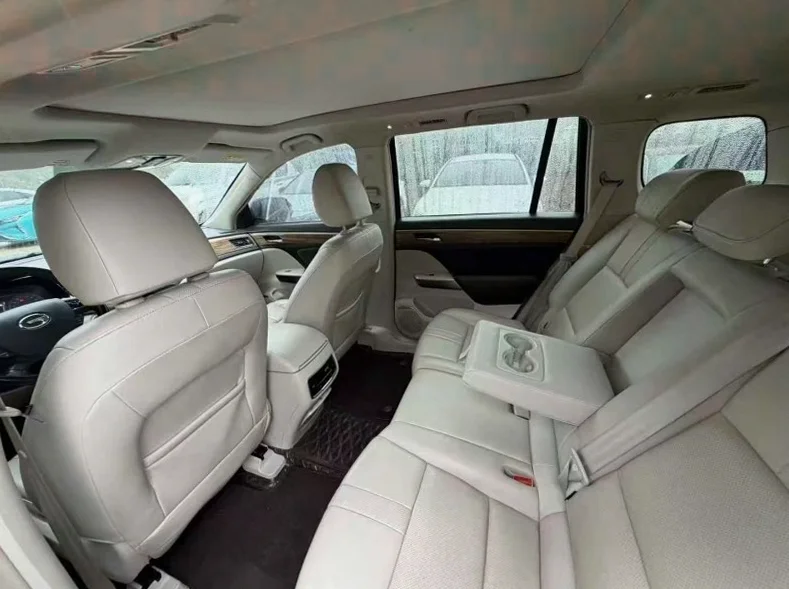 传祺GS8 后面外观三