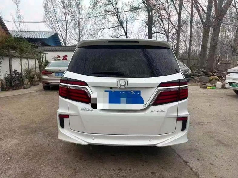 本田艾力绅 驾驶室