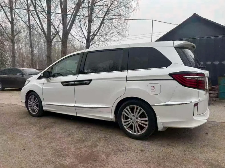 本田艾力绅 内饰后排