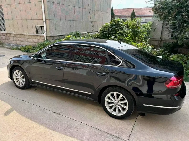 大众帕萨特 正面外观三