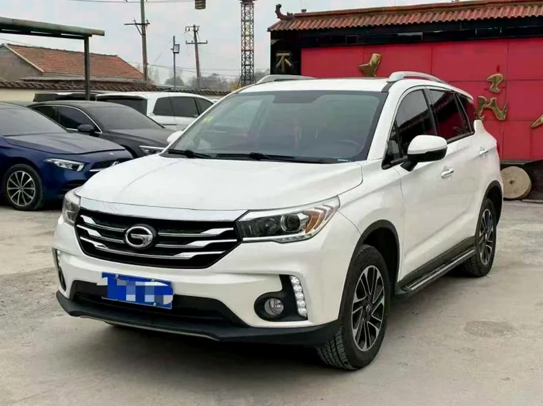 传祺GS4 正面外观二