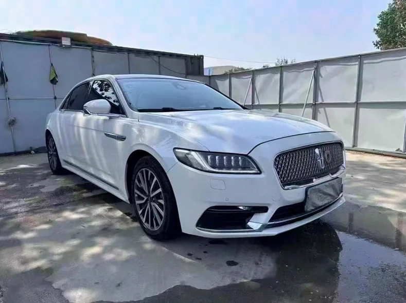 林肯大陆 正面外观二