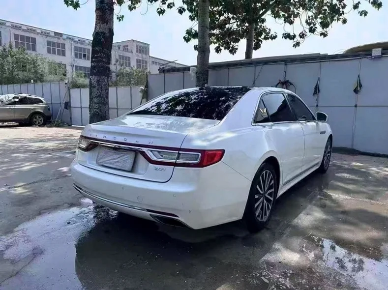 林肯大陆 内饰前排