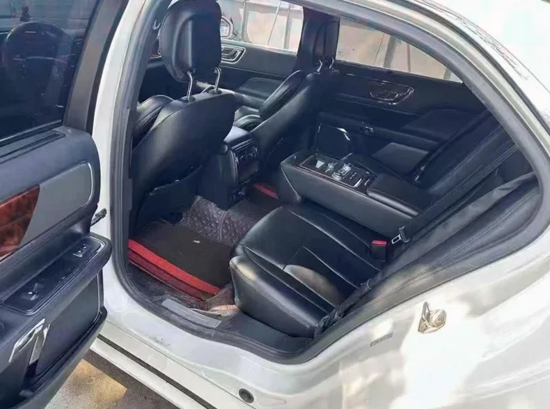 林肯大陆 后面外观三