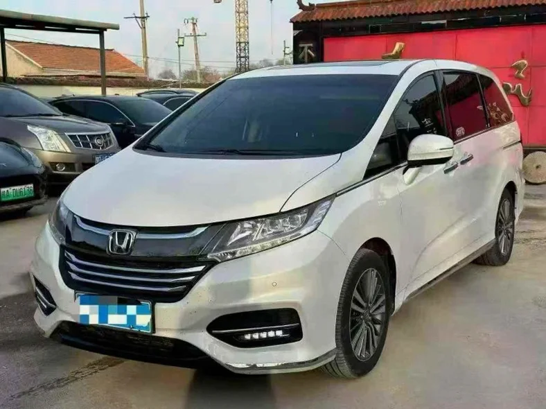 本田奥德赛 正面外观三