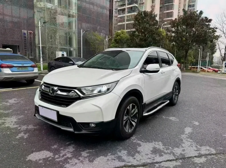 本田CRV 正面外观二