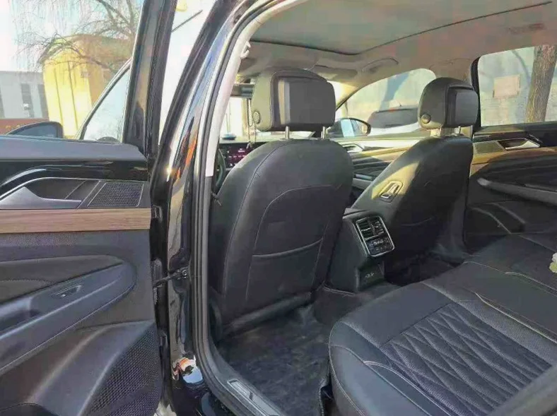 大众帕萨特 后面外观三