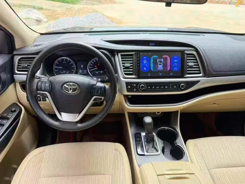 丰田汉兰达 后面外观三