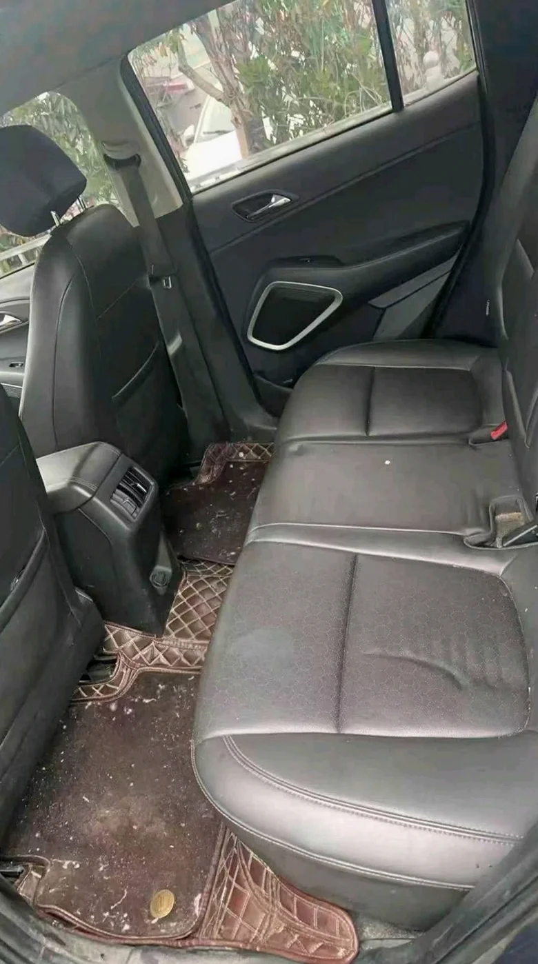 现代ix35 后面外观一