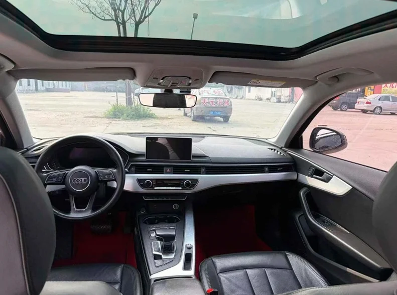 奥迪A4L 后面外观三