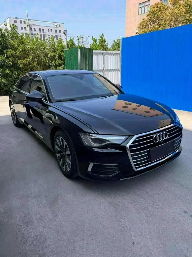 奥迪A6L 正面外观三