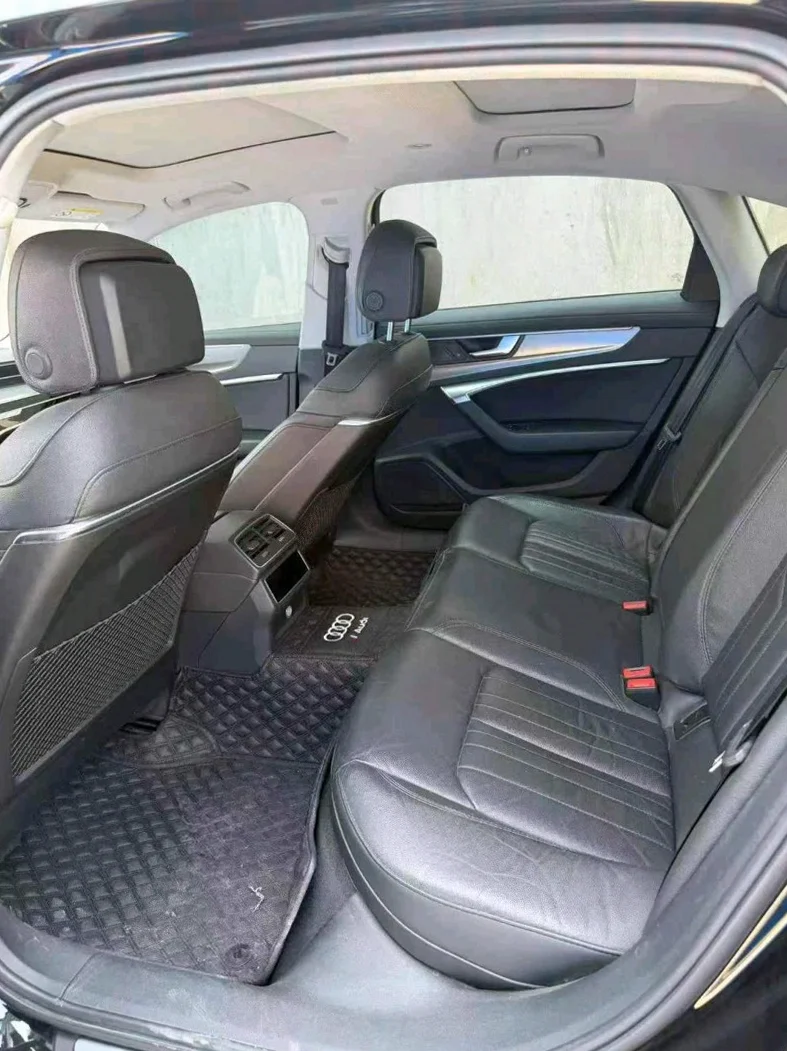 奥迪A6L 后面外观二