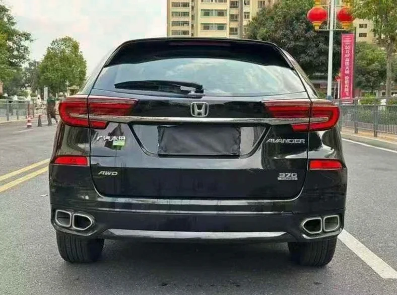 本田冠道 驾驶室