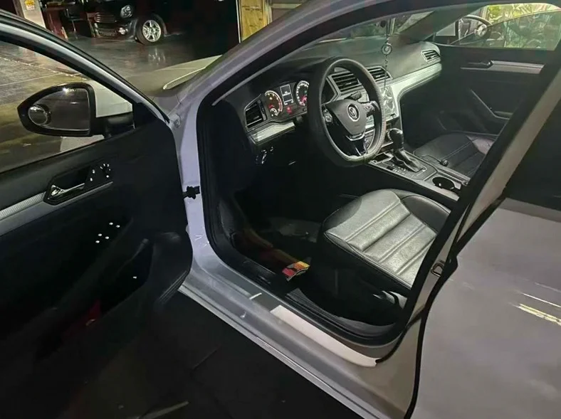 大众凌渡 正面外观三