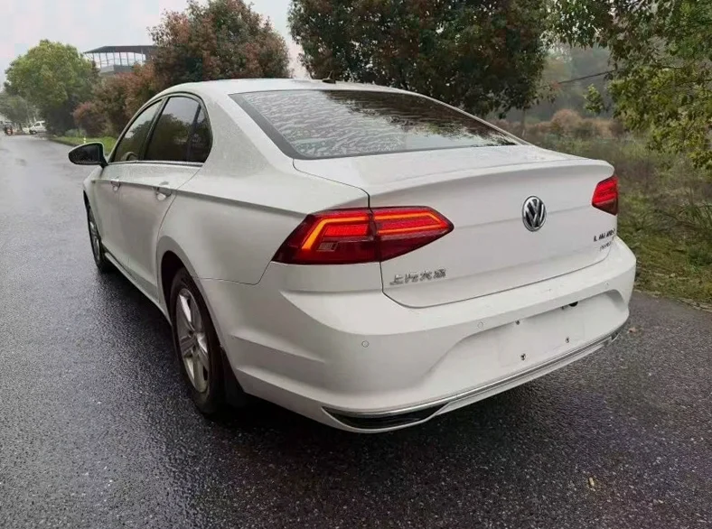 大众凌渡 内饰前排