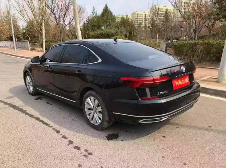 大众帕萨特 内饰前排