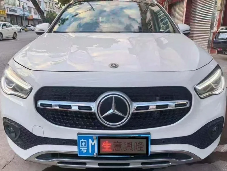 20年奔驰GLA200豪华版高配