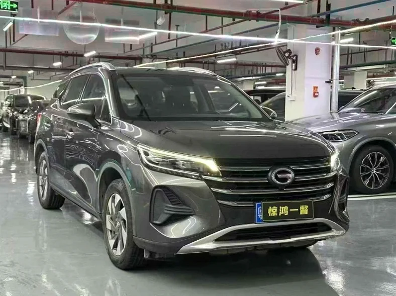 传祺GS4 正面外观二