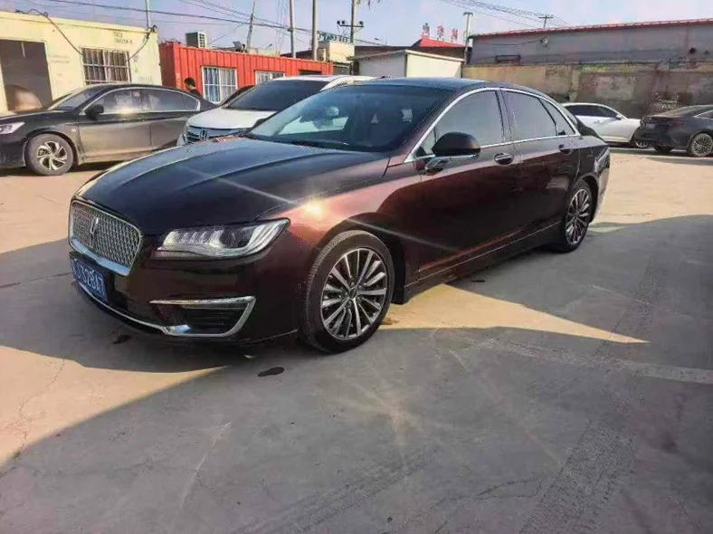 林肯MKZ 正面外观二