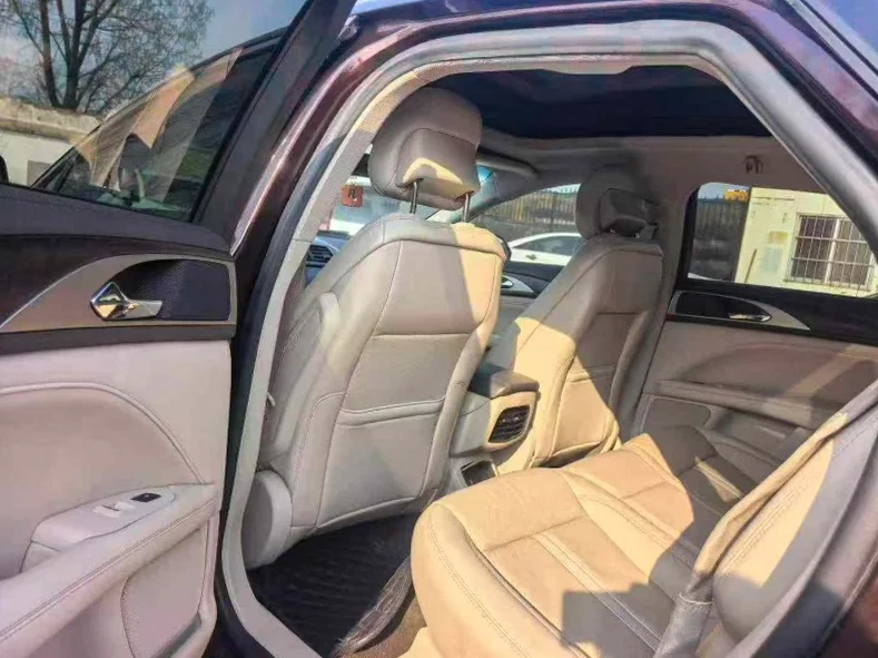 林肯MKZ 后面外观一