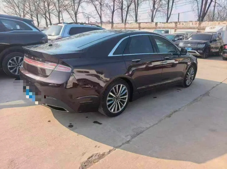 林肯MKZ 内饰后排