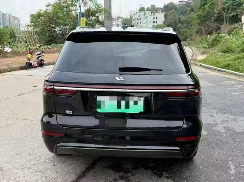 理想ONE 内饰后排