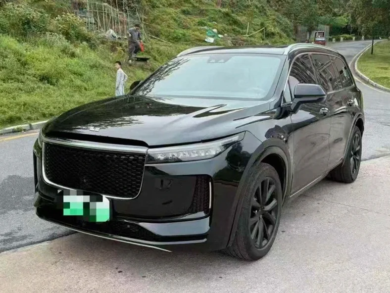 理想ONE 正面外观三