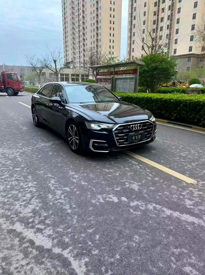 奥迪A6L 正面外观二