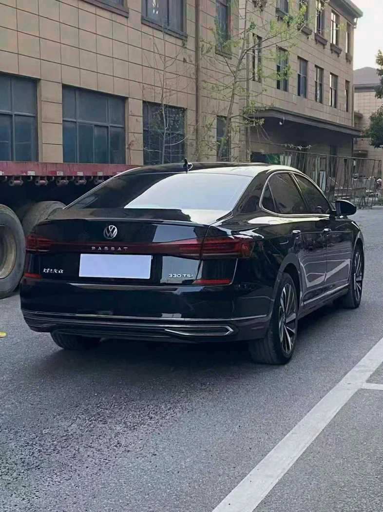 大众帕萨特 驾驶室