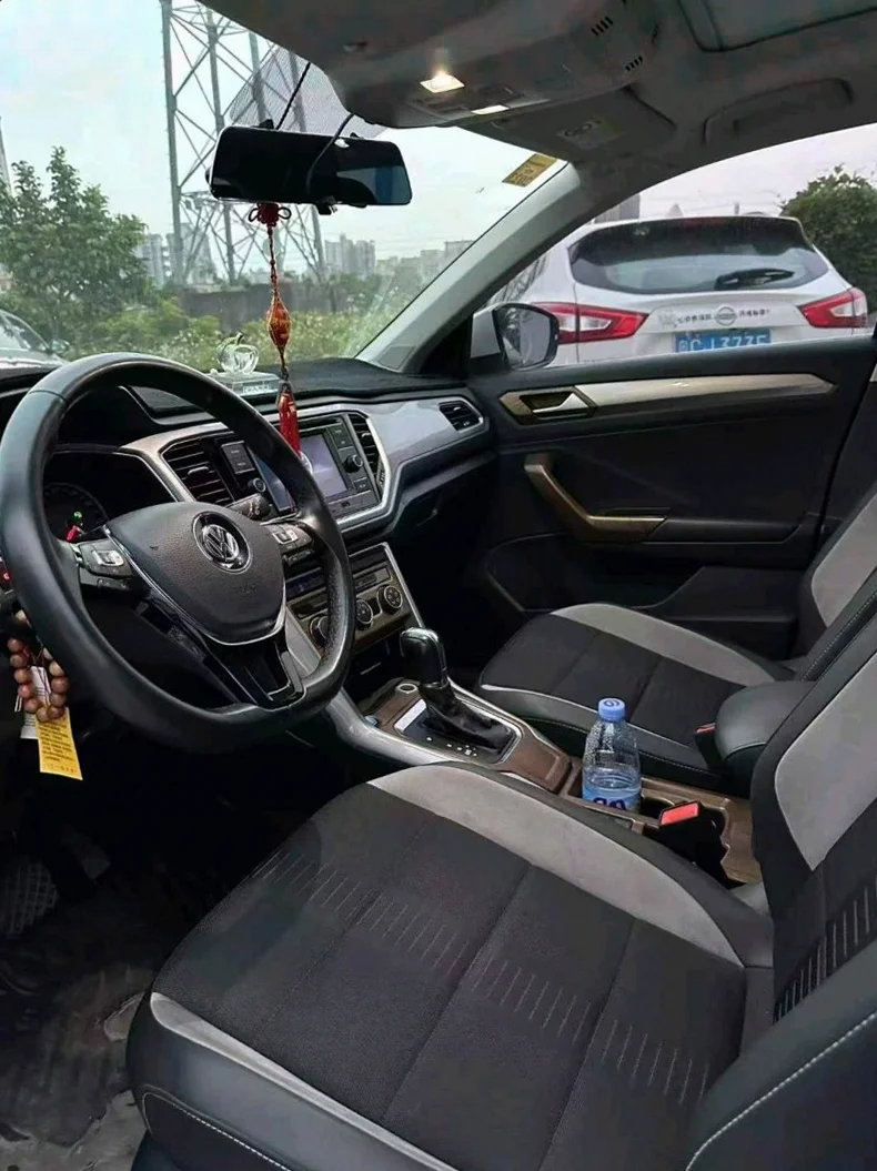 大众探歌 正面外观二