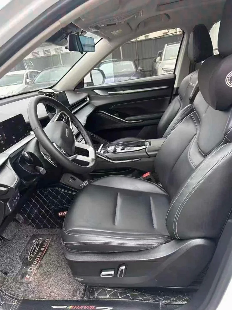 哈弗H6 内饰后排