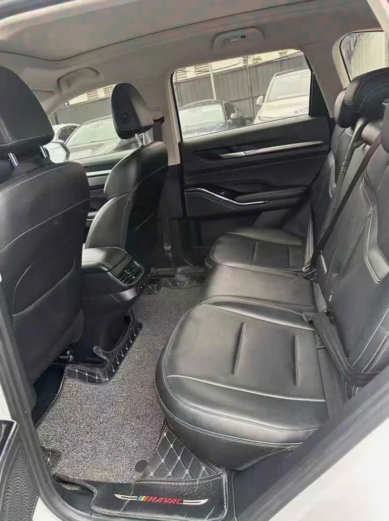 哈弗H6 内饰前排